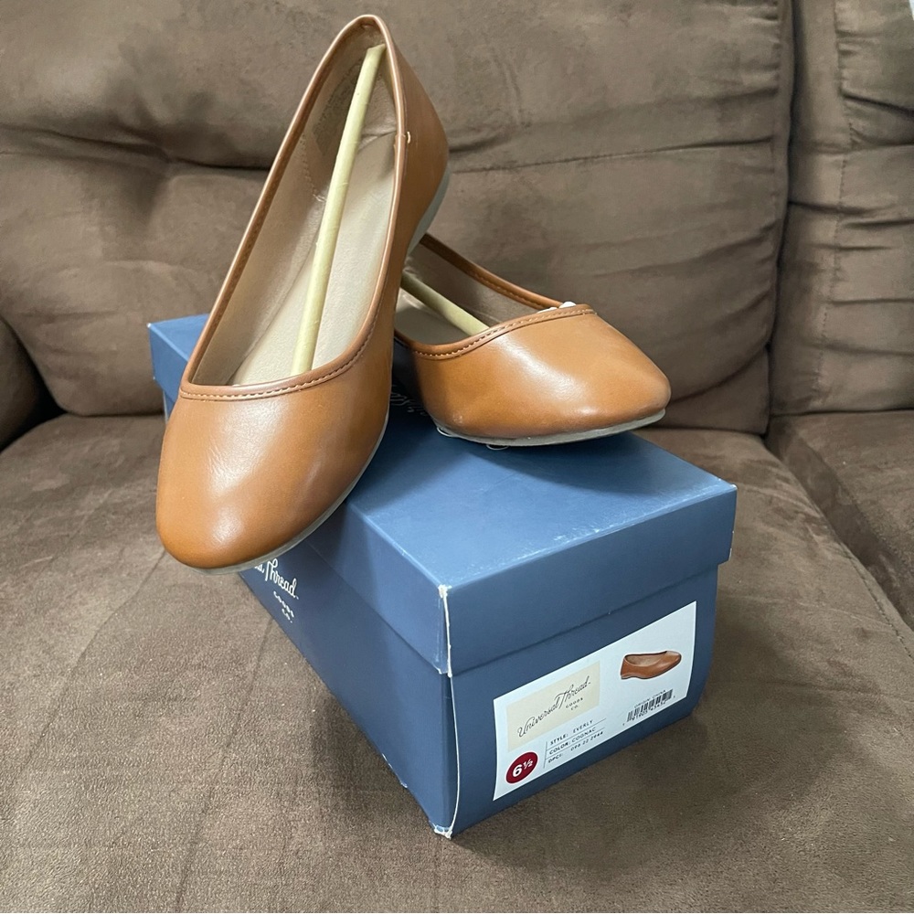 Universal Thread Cognac Everly Flats Size 6.5